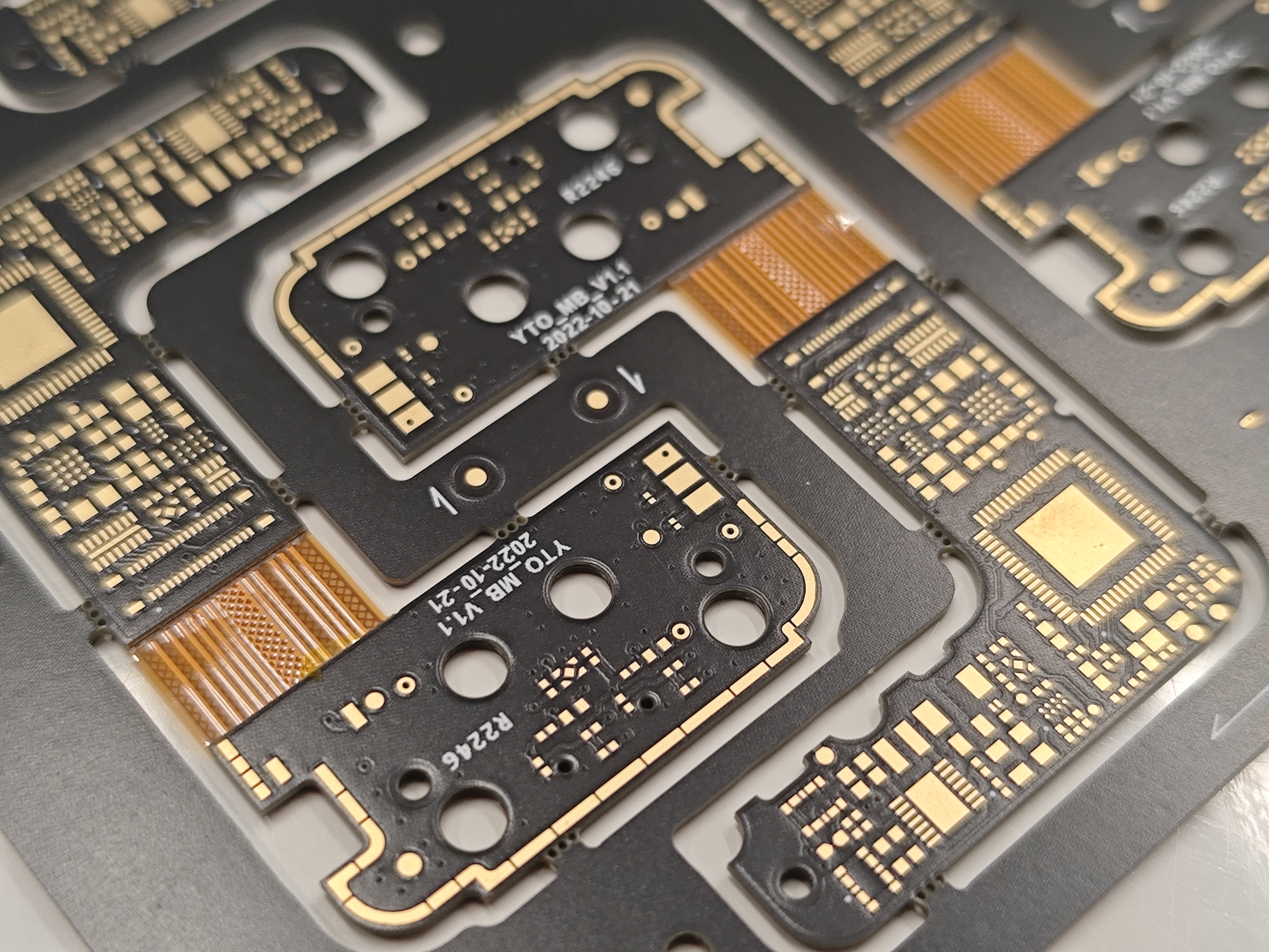 8-Layer ENIG Smartwatch-Specific Rigid-Flex PCB